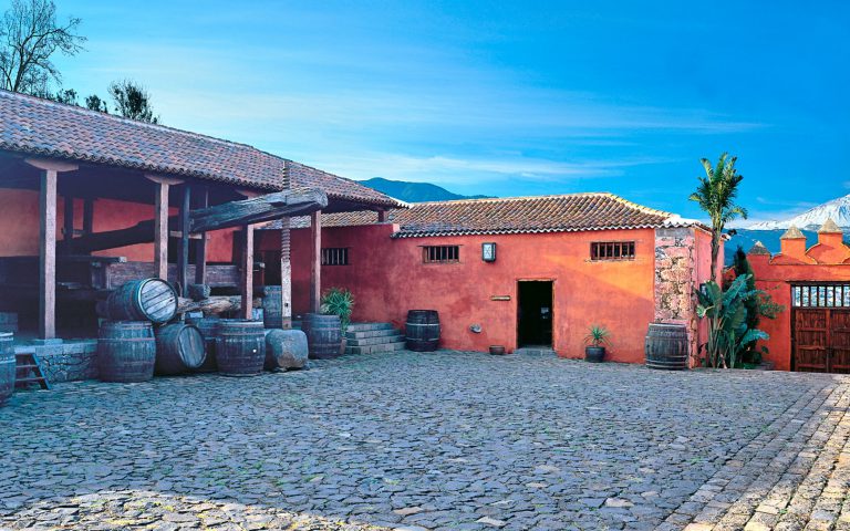casa del vino con teide tenerife